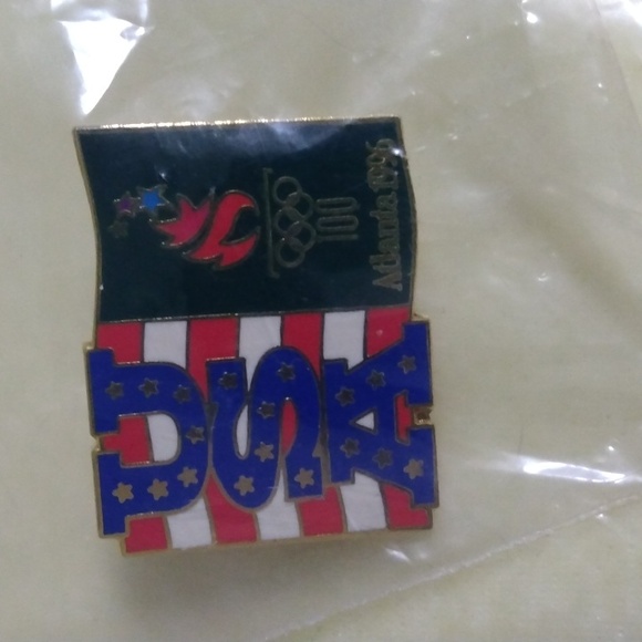 1996 USA ATLANTA OLYMPIC PIN VINTAGE - Picture 3 of 3
